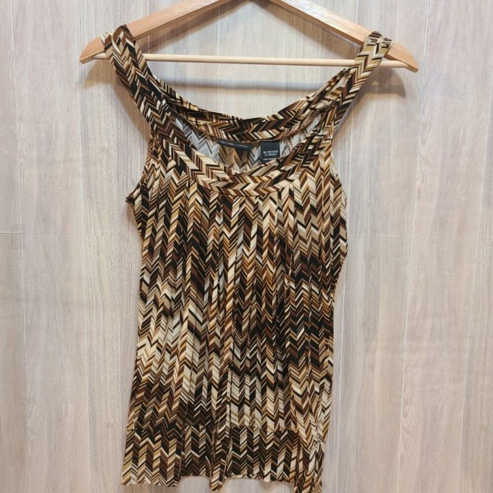 New York & Company Chevron Top XS Brown Sleeveless High Neck Blouse Stretch Tank
